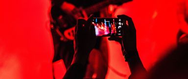 Live streaming entertainment